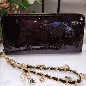 Authentic Louis Vuitton Vernis Amarante Zipper Wallet w/ Dust Bag and Box EUC
